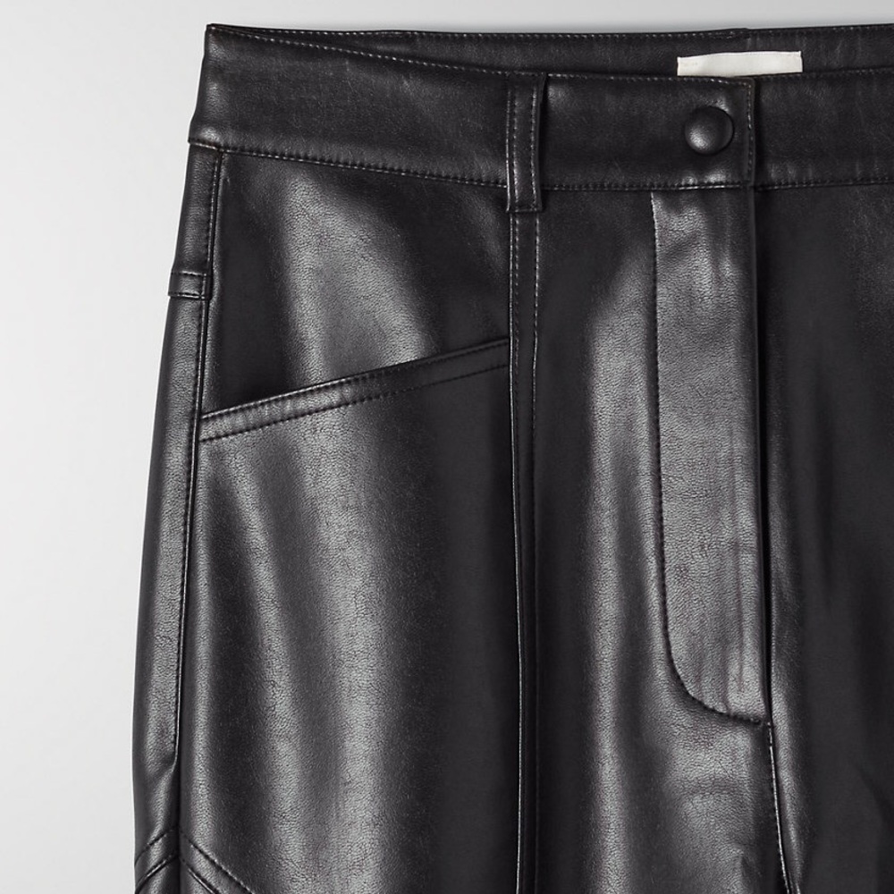 Aritzia Wilfred Rebel Faux Leather Pants
